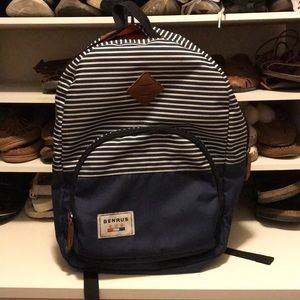 Benrus back pack